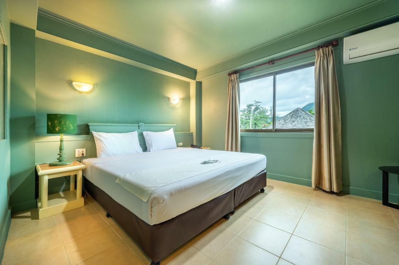 Patong Beachfront Boutique Hotel Buitenkant foto
