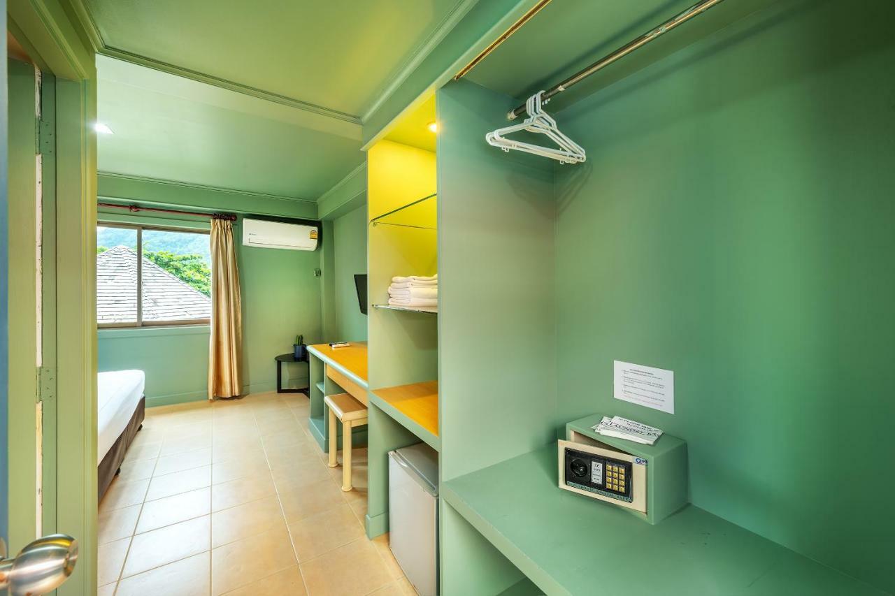Patong Beachfront Boutique Hotel Buitenkant foto
